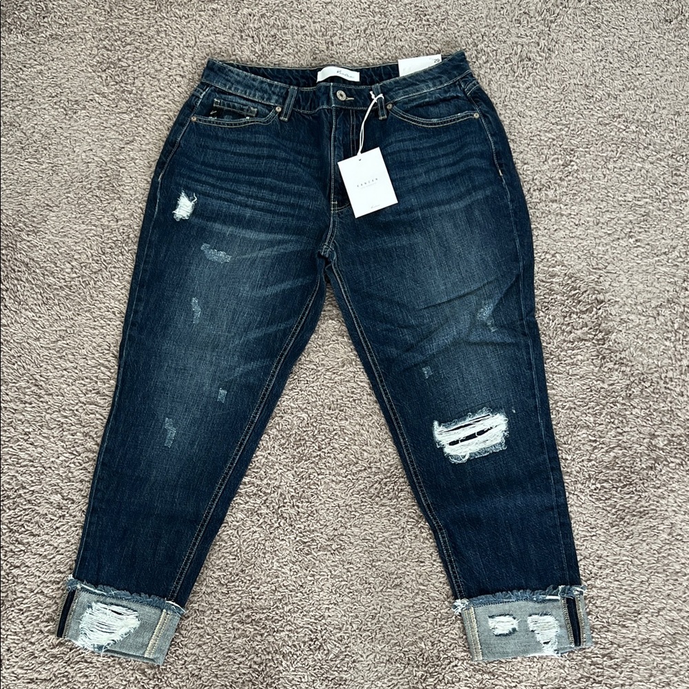 NWT KanCan Dark Wash Relaxed Fit Cropped Distressed Jeans
